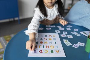 C’est quoi la dysorthographie ? Définition, symptômes et solutions concrètes