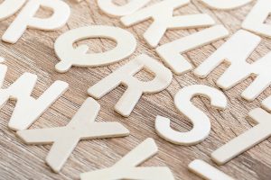 Pourquoi dysorthographie : comprendre l’origine du trouble pour mieux avancer
